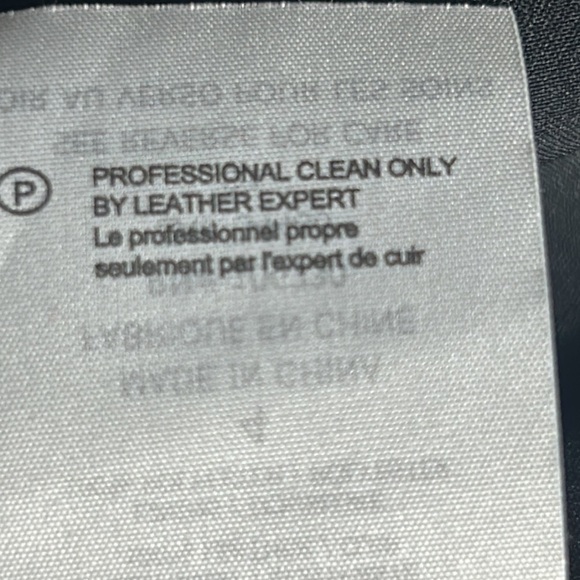 Vince Boucle’ Sweater Jacket with Leather Sleeves and a trim Size 4 - Picture 7 of 10